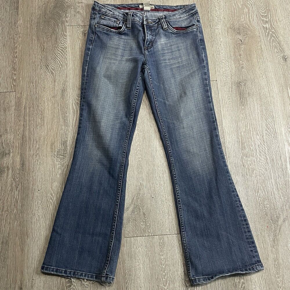 Vintage Refuge Jeans Size 11S Low Rise Flare Leg Retro 2000s Faded Light Wash
